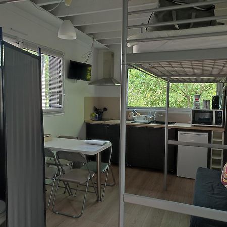 Studio Meuble 1 Piece Entierement Equipe Sans Cloisons Separatives Chavagnes-en-Paillers Ngoại thất bức ảnh