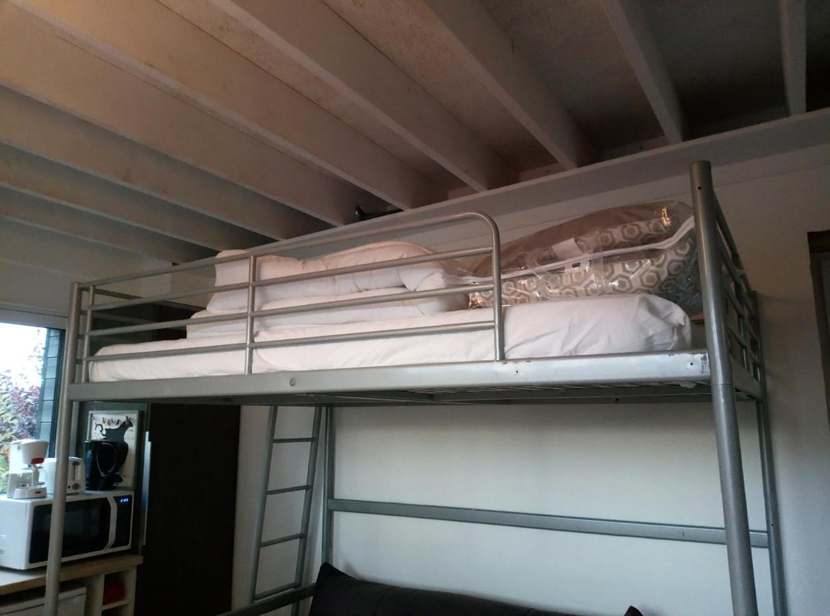 Studio Meuble 1 Piece Entierement Equipe Sans Cloisons Separatives Chavagnes-en-Paillers Ngoại thất bức ảnh