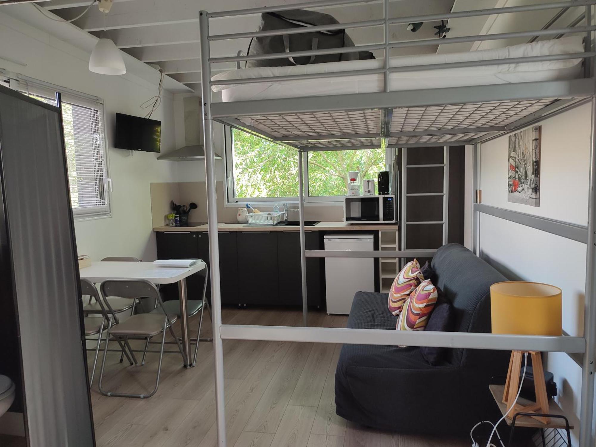 Studio Meuble 1 Piece Entierement Equipe Sans Cloisons Separatives Chavagnes-en-Paillers Ngoại thất bức ảnh